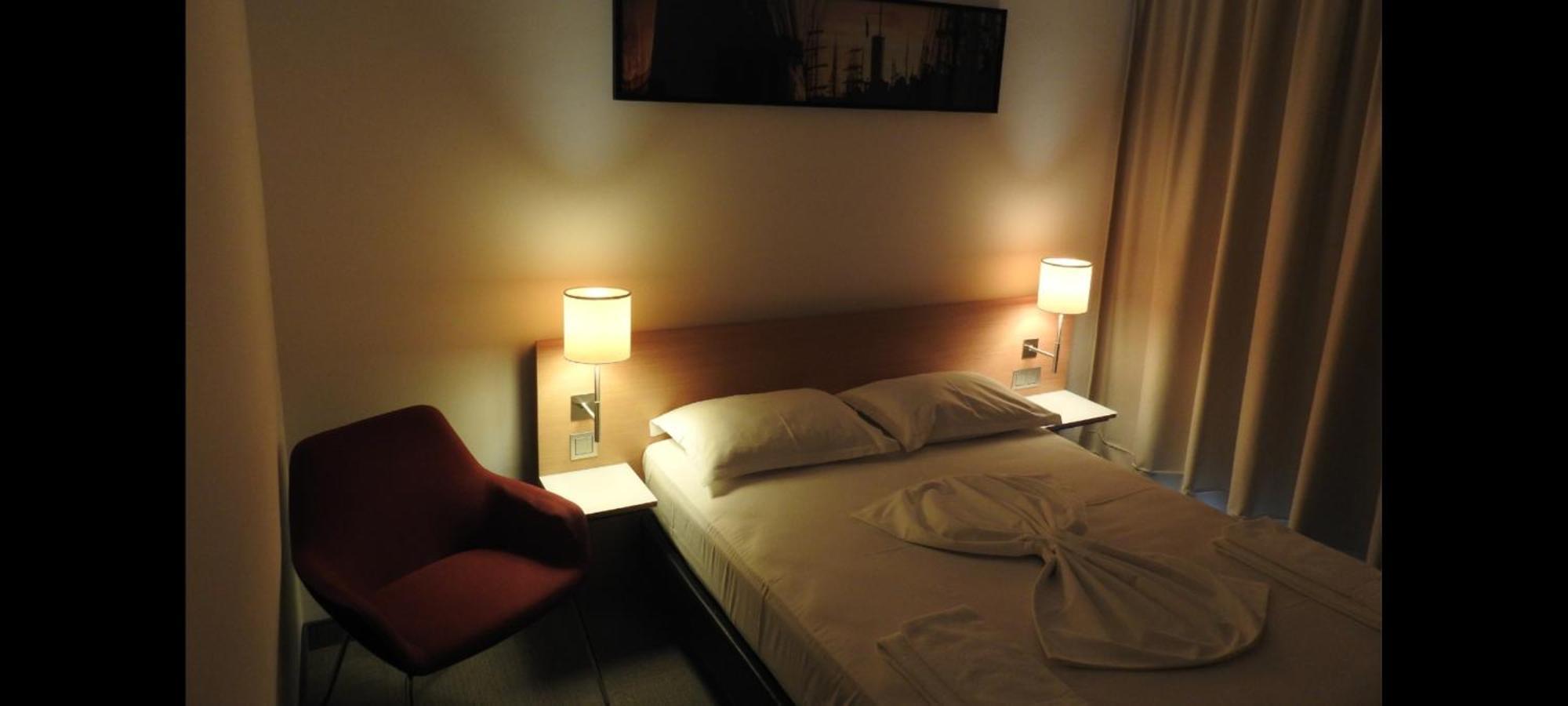 Corso Hotel Ефорие Суд Екстериор снимка