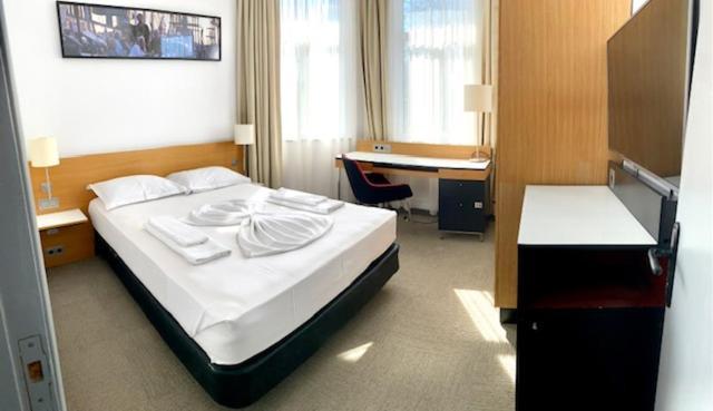 Corso Hotel Ефорие Суд Екстериор снимка